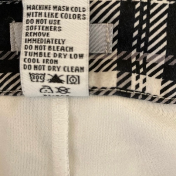 IZOD Printed Golf Skirt With Pocket Size 10 - Picture 7 of 7
